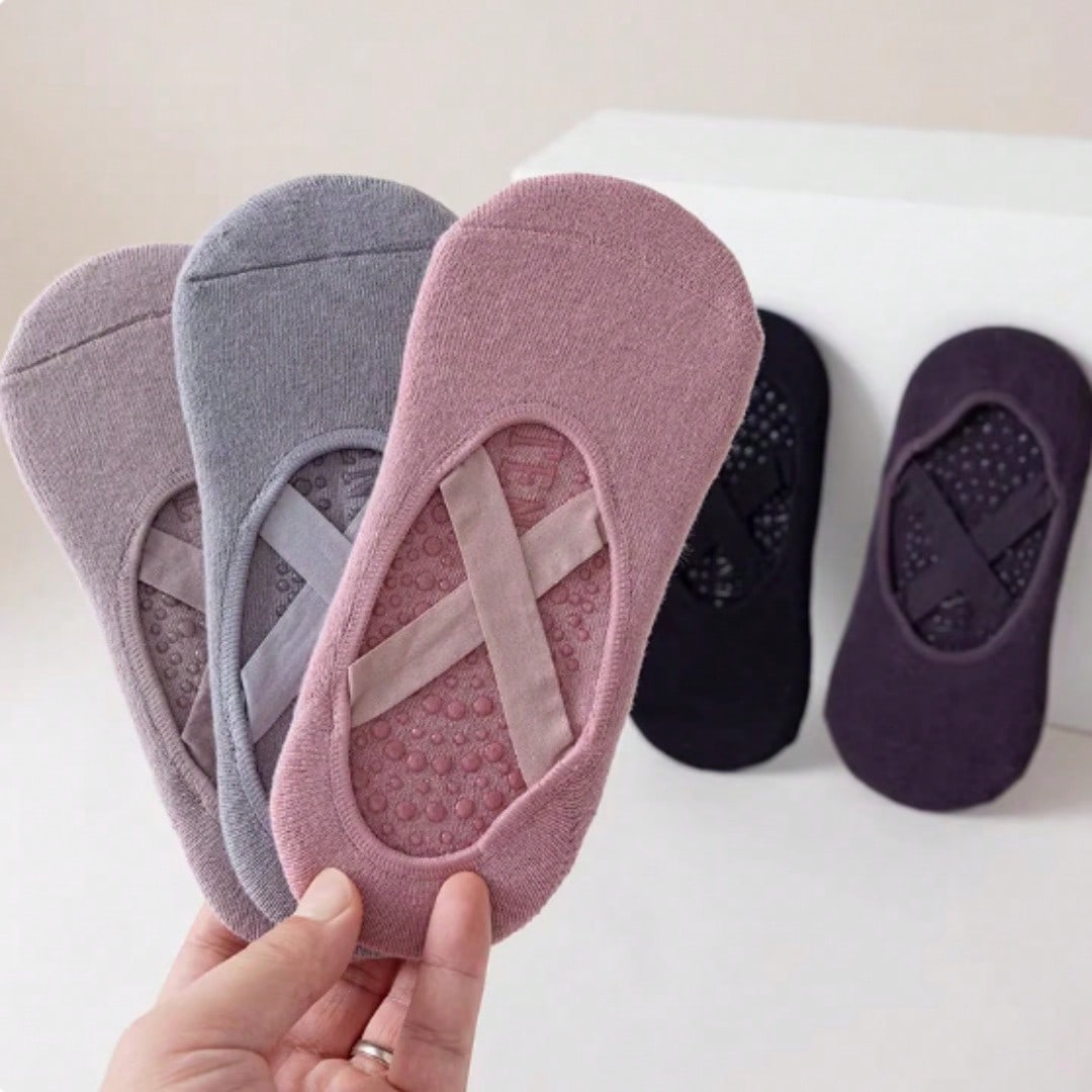 Anti-slip silicone sole yoga s - Pilates & Yoga Unleashed International Academy 评论和价格