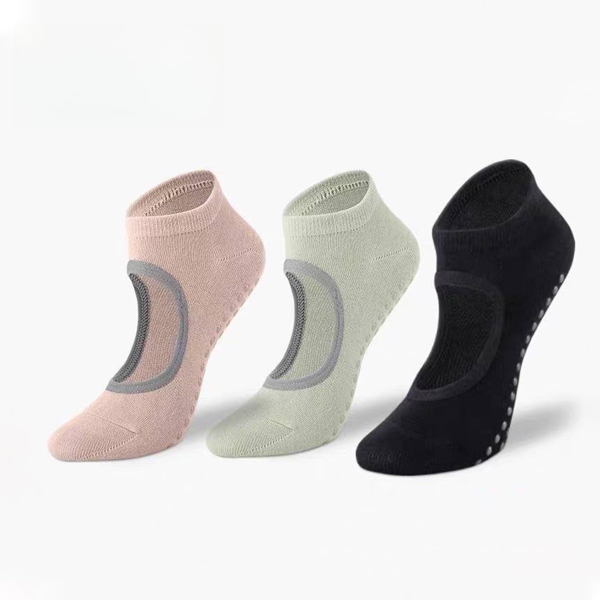Non-Slip Yoga Socks for Women  - Pilates & Yoga Unleashed International Academy 评论和价格