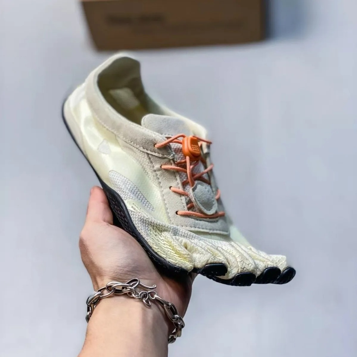 Five Fingers Shoes Women's Ind - Pilates Yoga Music 评论和价格